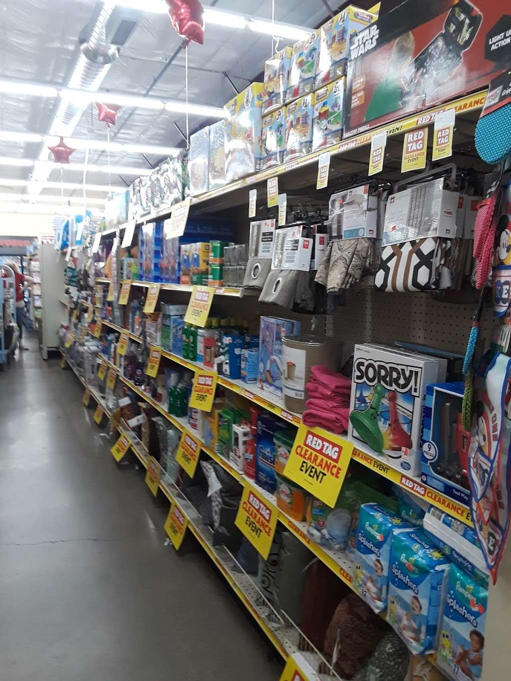 Family Dollar | 2550 W Van Buren St, Phoenix, AZ 85009, USA | Phone: (623) 242-2833