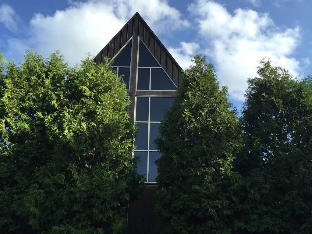 St Boniface Episcopal Church | 3906 W Mequon Rd, Mequon, WI 53092, USA | Phone: (262) 242-2994