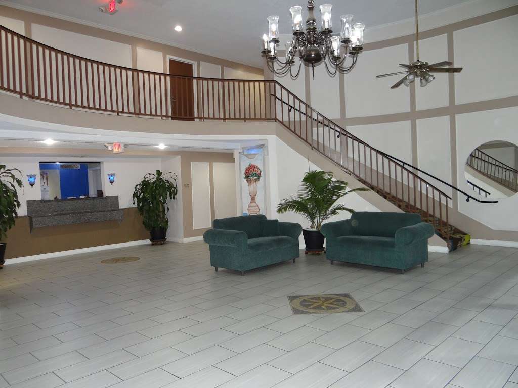 Regency Inn & Suites | 10801 East Fwy Bldg # B, Houston, TX 77029 | Phone: (713) 678-8222