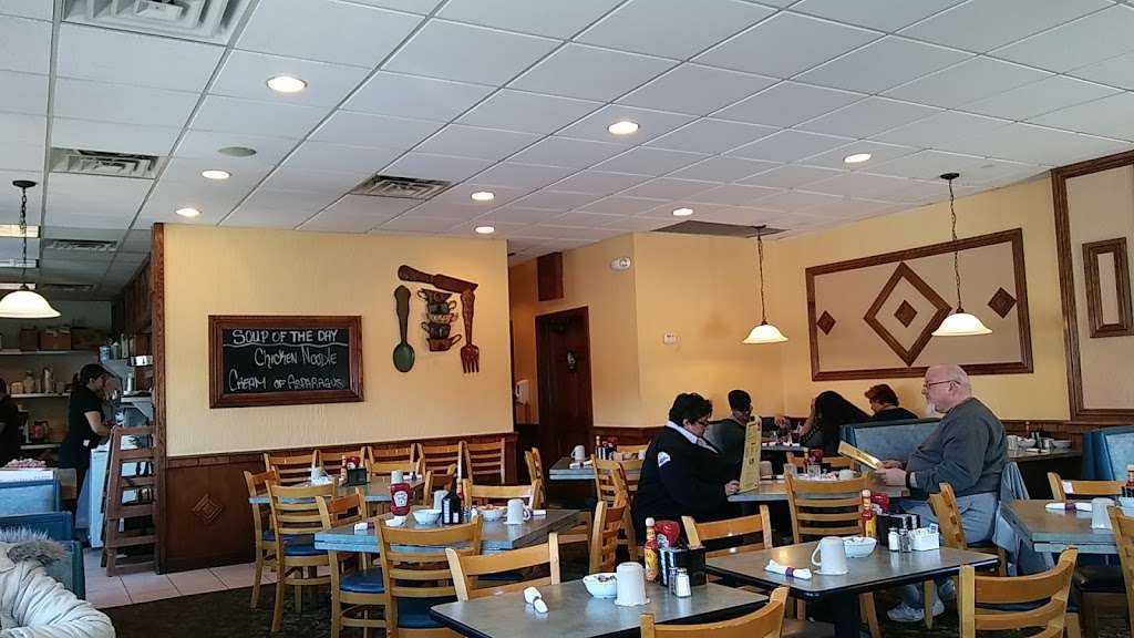 Des Plaines Pancake House | 1769 Miner St, Des Plaines, IL 60016, USA | Phone: (847) 299-6601