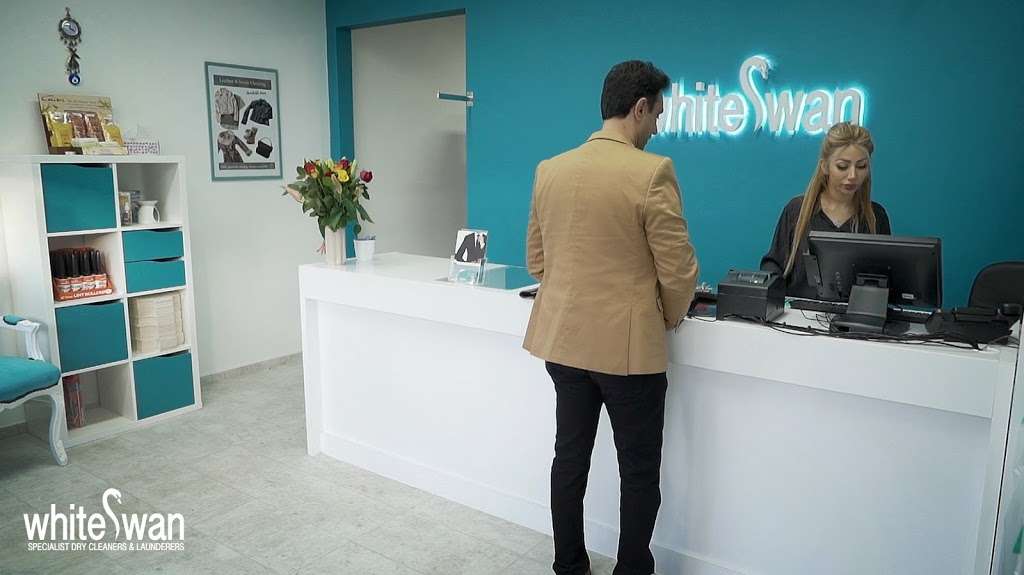 White Swan Dry Cleaners | 5 The Parade, Holders Hill Road, Mill Hill, London NW7 1LY, UK | Phone: 020 8346 6663