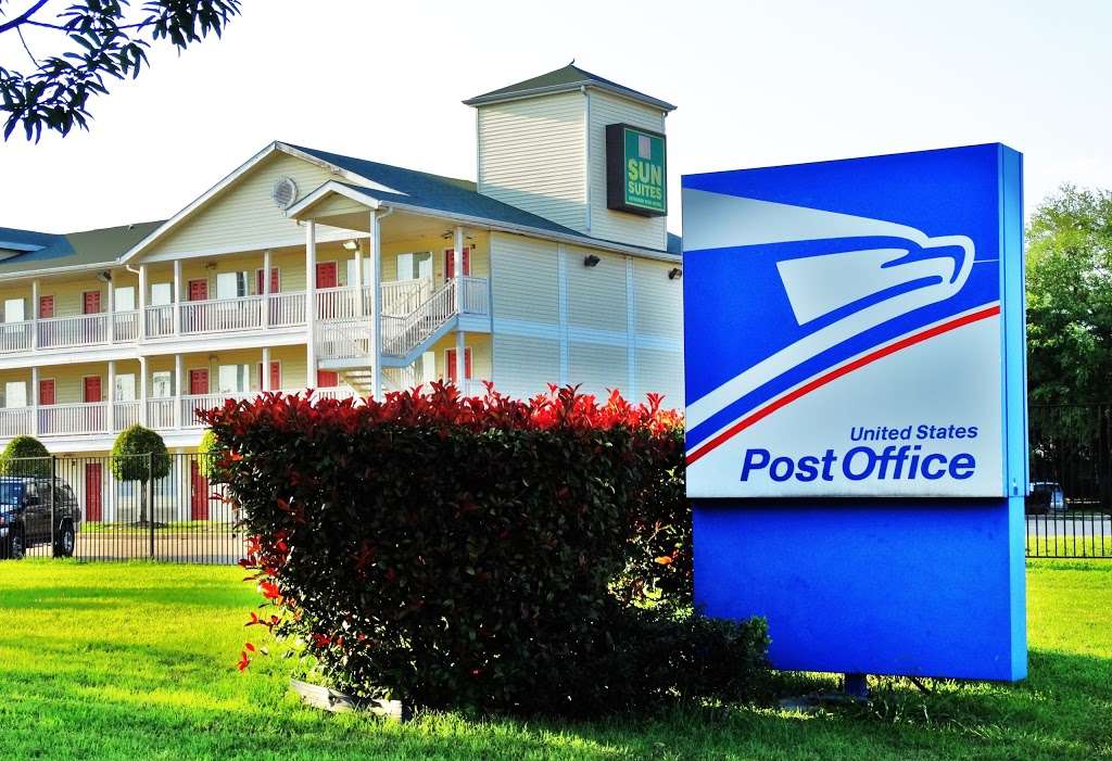 United States Postal Service | 2909 Rogerdale Rd, Houston, TX 77042, USA | Phone: (800) 275-8777