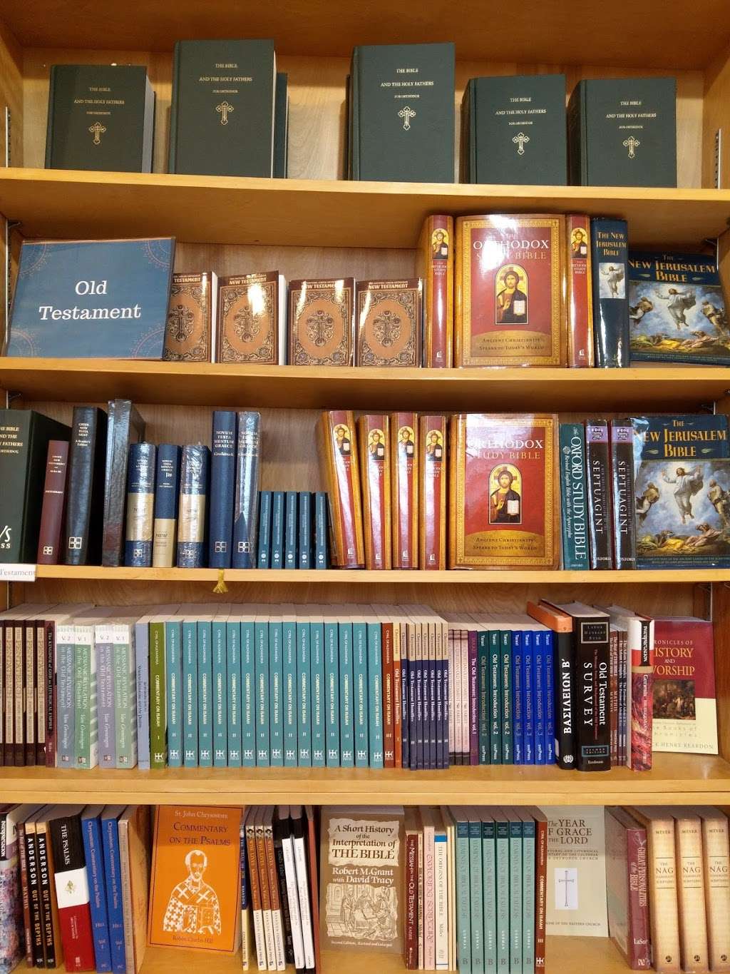 Holy Cross Bookstore | 50 Goddard Ave, Brookline, MA 02445, USA | Phone: (800) 245-0599