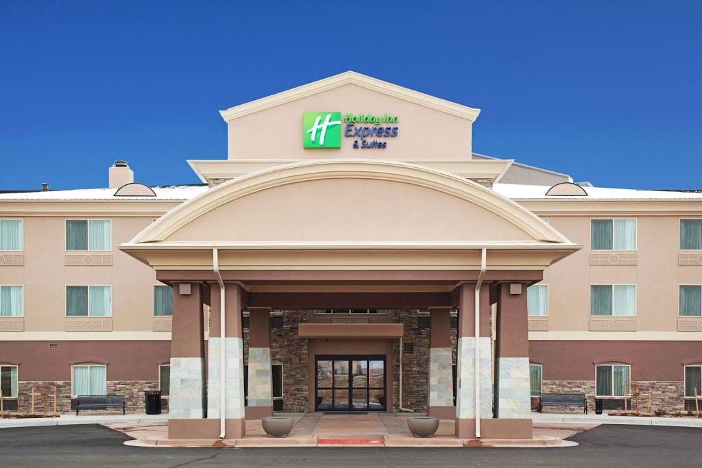 Holiday Inn Express & Suites Denver Northeast - Brighton | 2180 South Medical Center Dr, Brighton, CO 80601, USA | Phone: (720) 685-1500