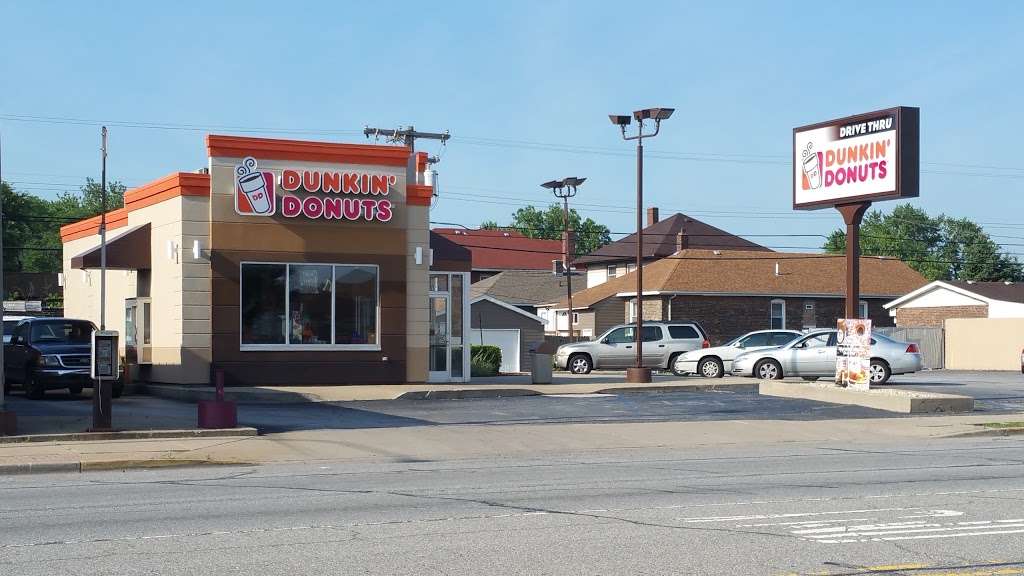 Dunkin | 1705 E Columbus Dr, East Chicago, IN 46312, USA | Phone: (219) 397-2007