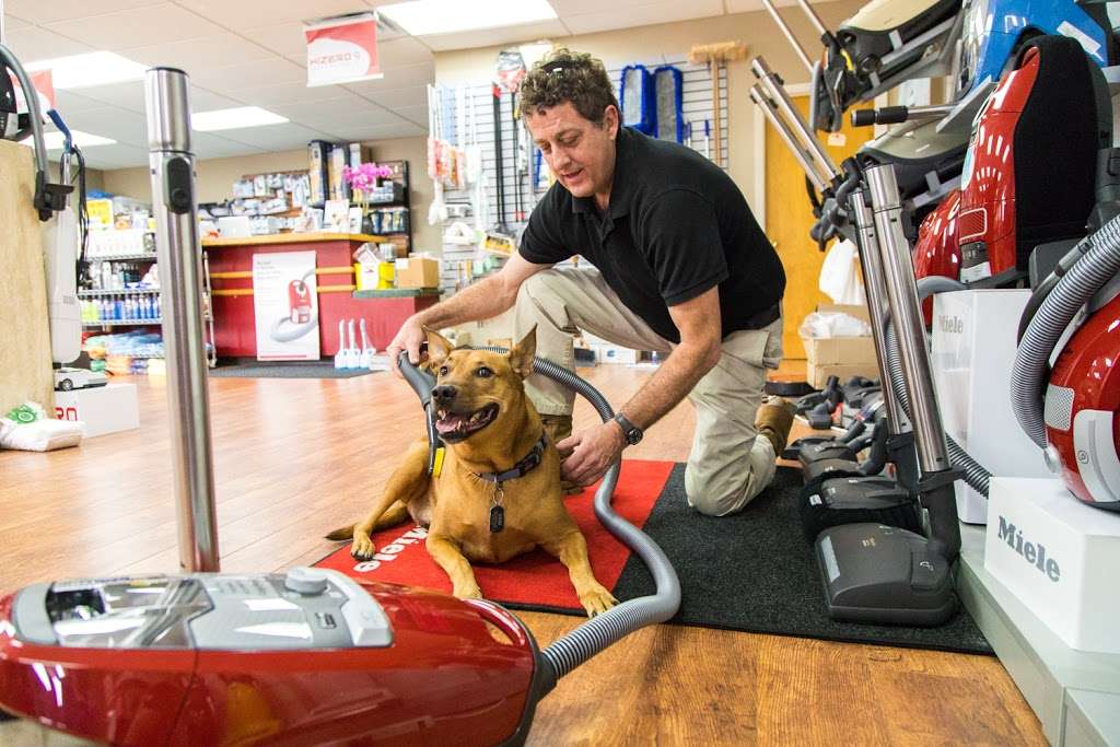 Burdens Vacuum Cleaner Co. | 1534 Campbell Rd, Houston, TX 77055, USA | Phone: (713) 468-6952