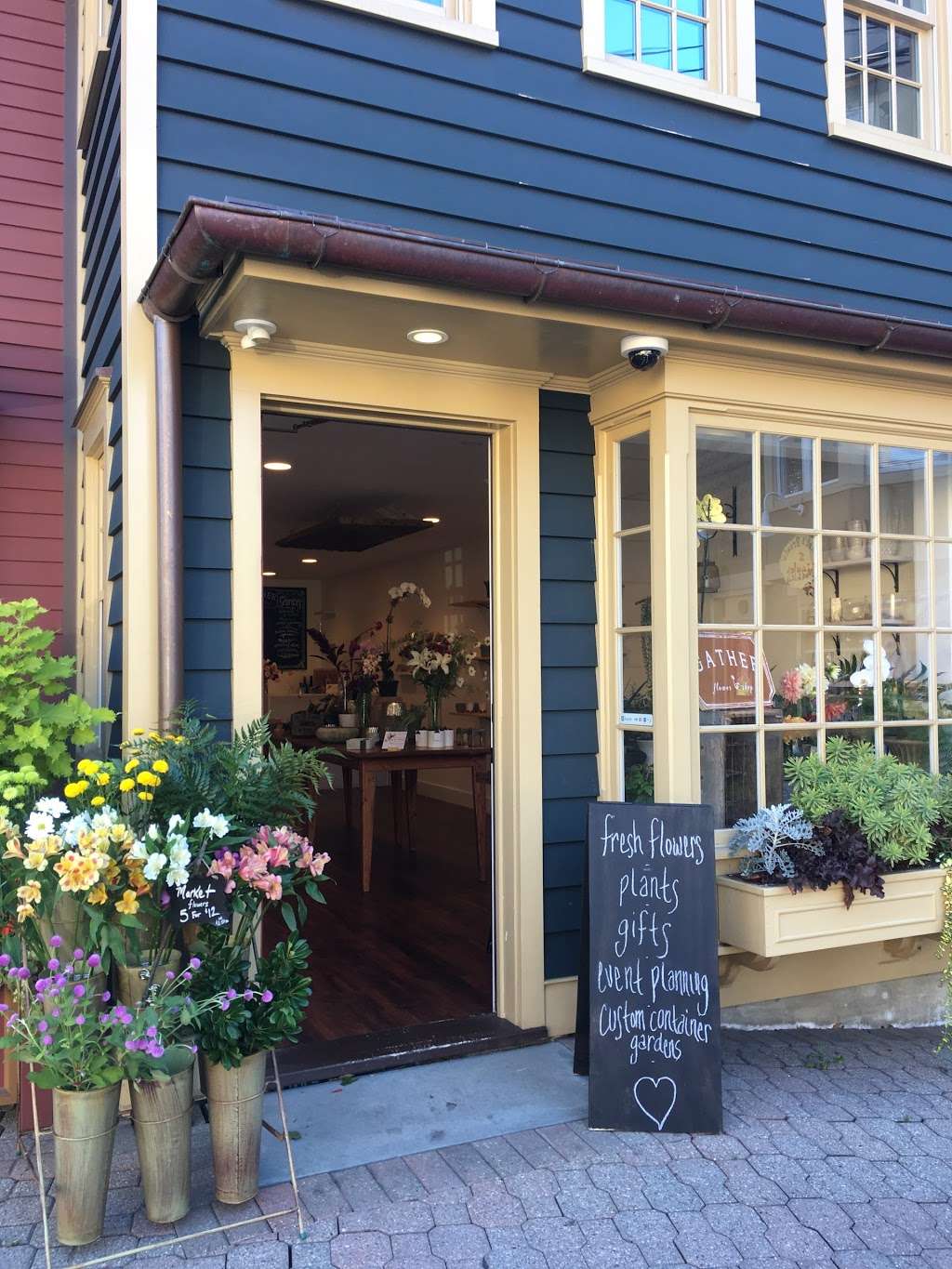 Gather Flower Shop | 8 Race St, Frenchtown, NJ 08825, USA | Phone: (908) 628-3135