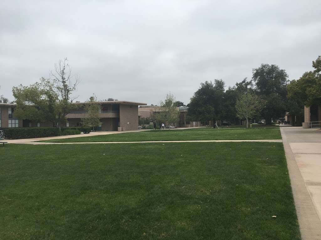 Harvey Mudd College | 301 Platt Blvd, Claremont, CA 91711, USA | Phone: (909) 621-8011