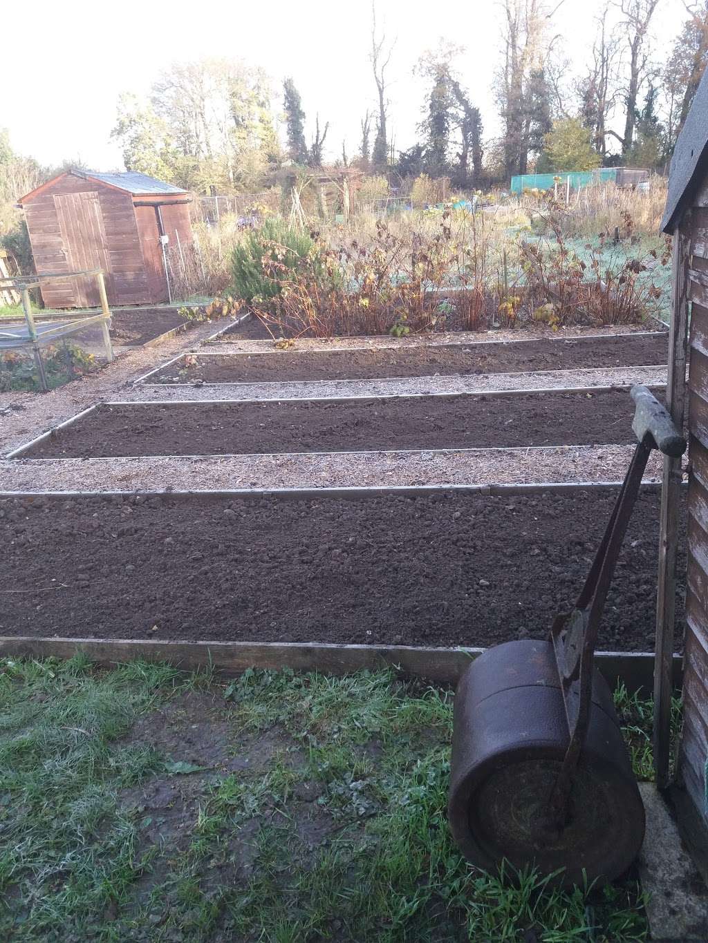 Bexley Allotments | Stable Meadows, N Cray Rd, Sidcup DA14 5EB, UK | Phone: 020 8303 7777