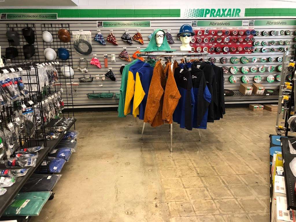 Praxair Welding Gas and Supply Store | 2205 Newton Ave, San Diego, CA 92113, USA | Phone: (619) 232-7341