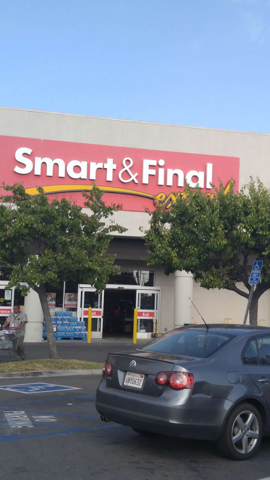 Smart & Final Extra! | 7930 Valley View St, Buena Park, CA 90620, USA | Phone: (714) 521-3680