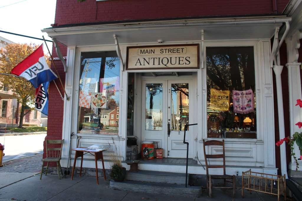 Main Street Antiques | 2 W Main St, Strasburg, PA 17579, USA | Phone: (717) 598-6694