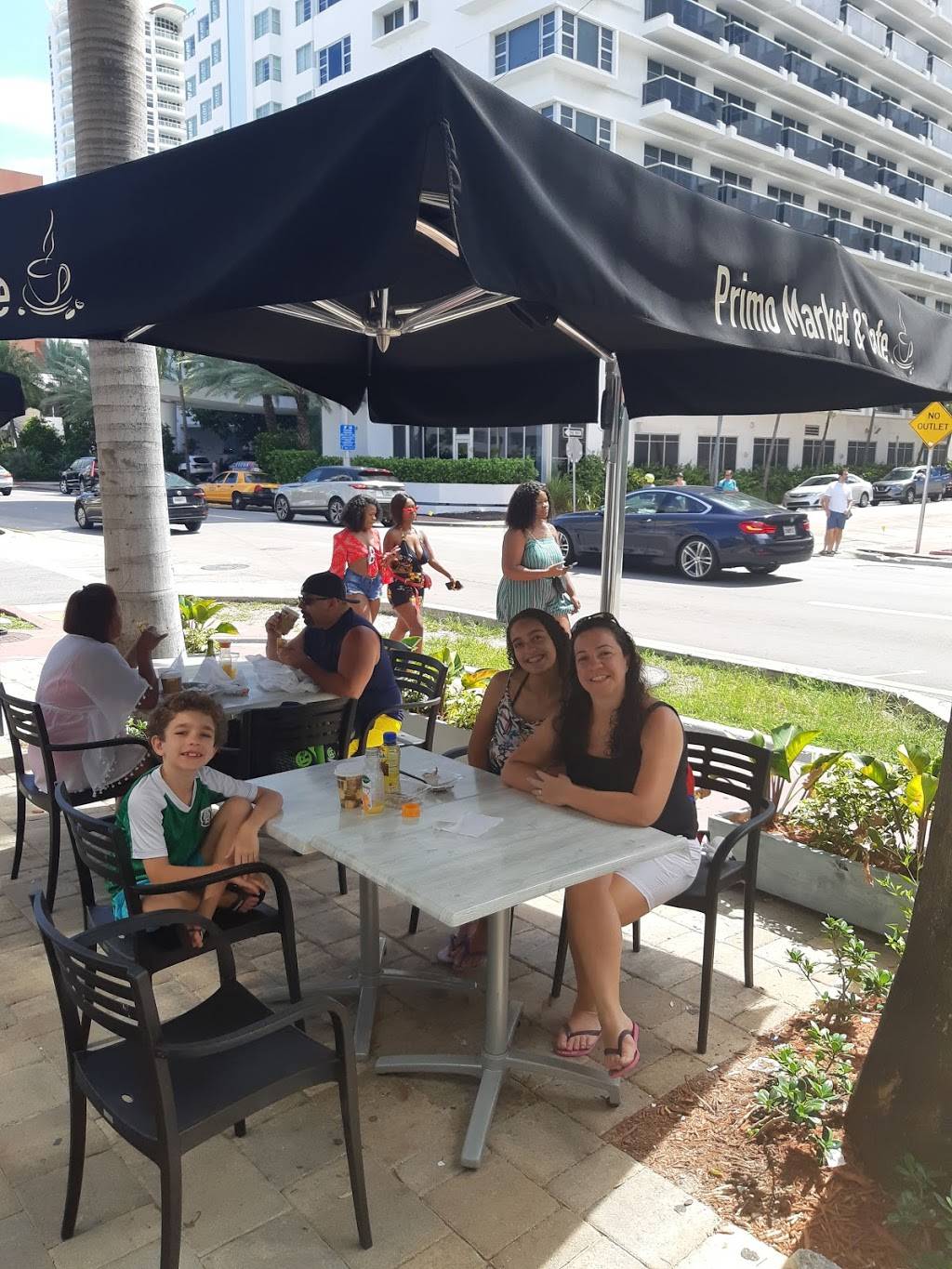 Primo Cafe & Market | 3924 Collins Ave, Miami Beach, FL 33140, USA | Phone: (305) 674-1886