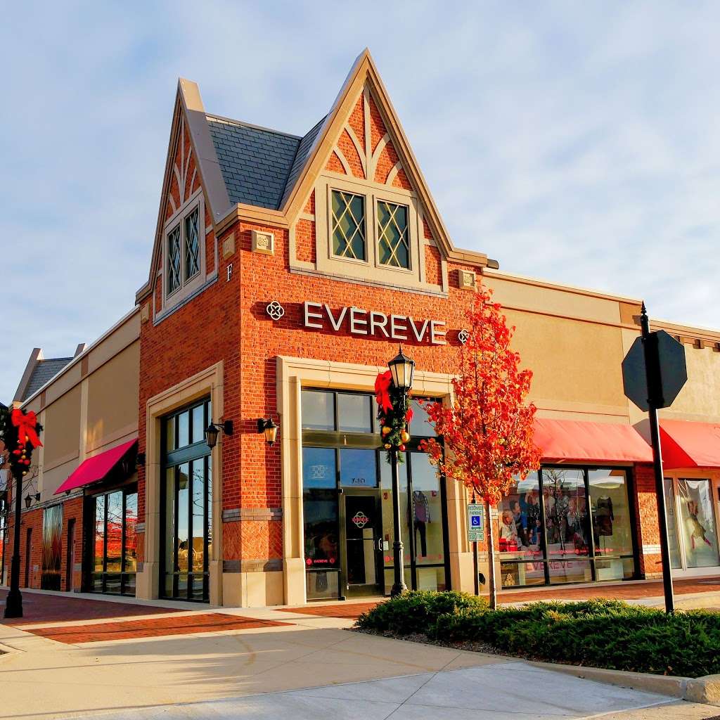 Evereve | 100 W Higgins Rd, South Barrington, IL 60010, USA | Phone: (847) 836-2339