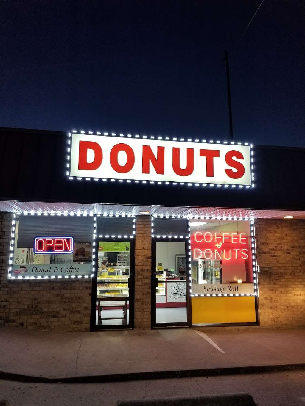 J J Donut Shop | 1618 State Hwy 161, Grand Prairie, TX 75050, USA | Phone: (972) 606-0673