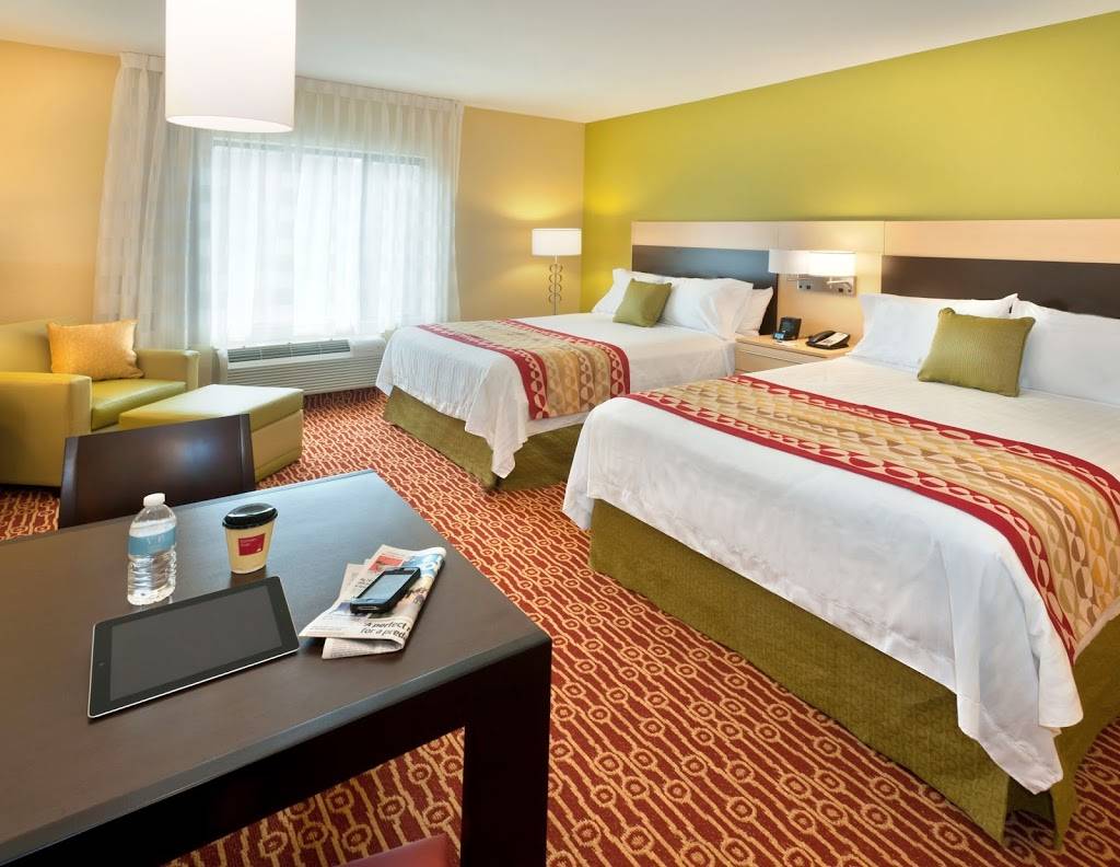 TownePlace Suites by Marriott Nashville Airport | 2700 Elm Hill Pike, Nashville, TN 37214, USA | Phone: (615) 232-3830