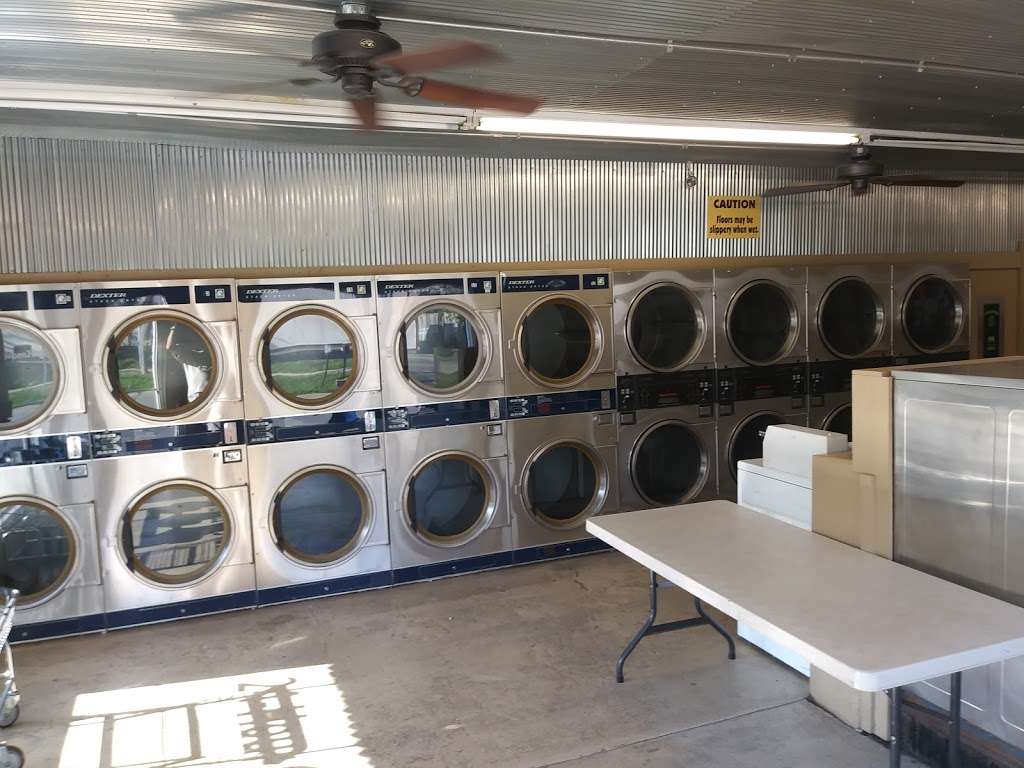 Spring Hill 24hr Coin Laundry | 110 S Webster St, Spring Hill, KS 66083, USA | Phone: (913) 912-3756