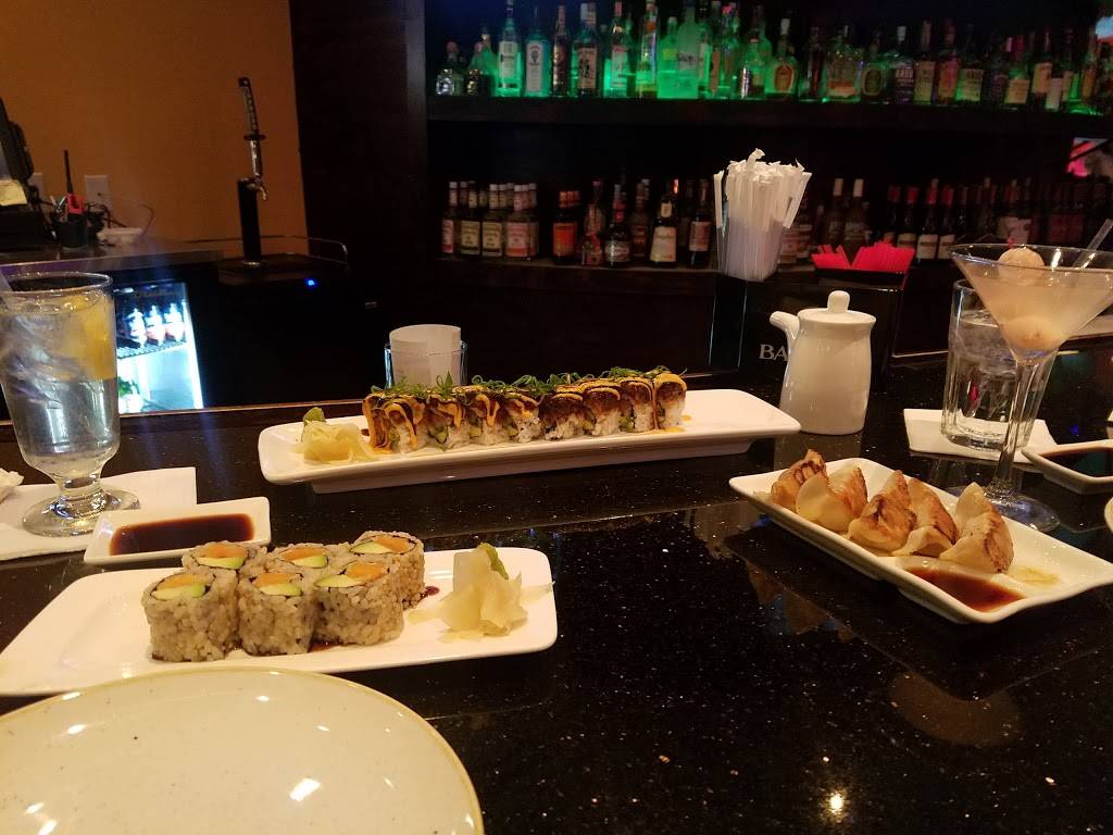 Yoki Japanese Restaurant & Bar - Ramen, Sushi & Japanese Food | 62 Station Landing, Medford, MA 02155, USA | Phone: (617) 381-6688