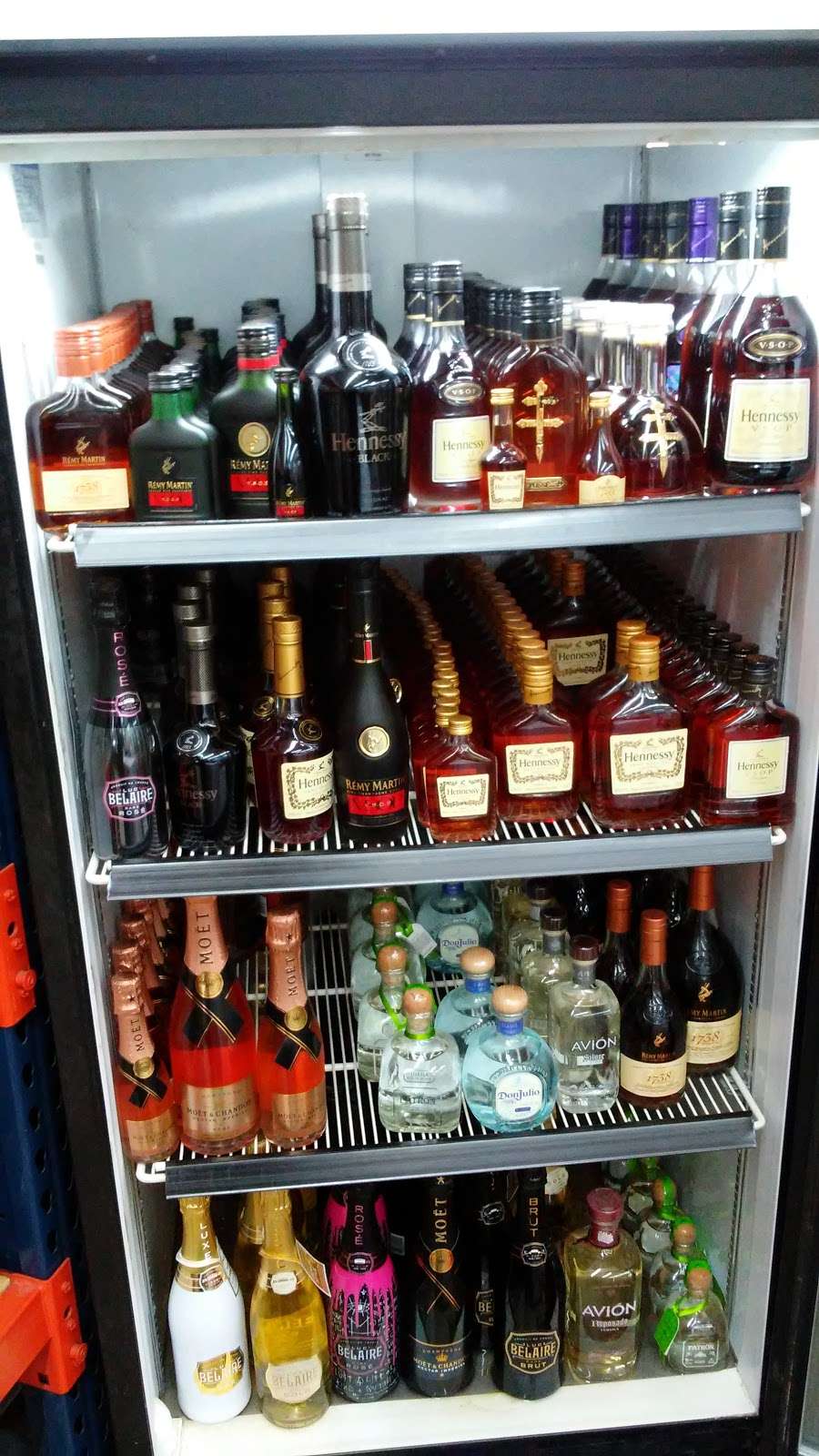 19th Street Liquor | 3061 NW 19th St, Fort Lauderdale, FL 33311 | Phone: (954) 530-1713