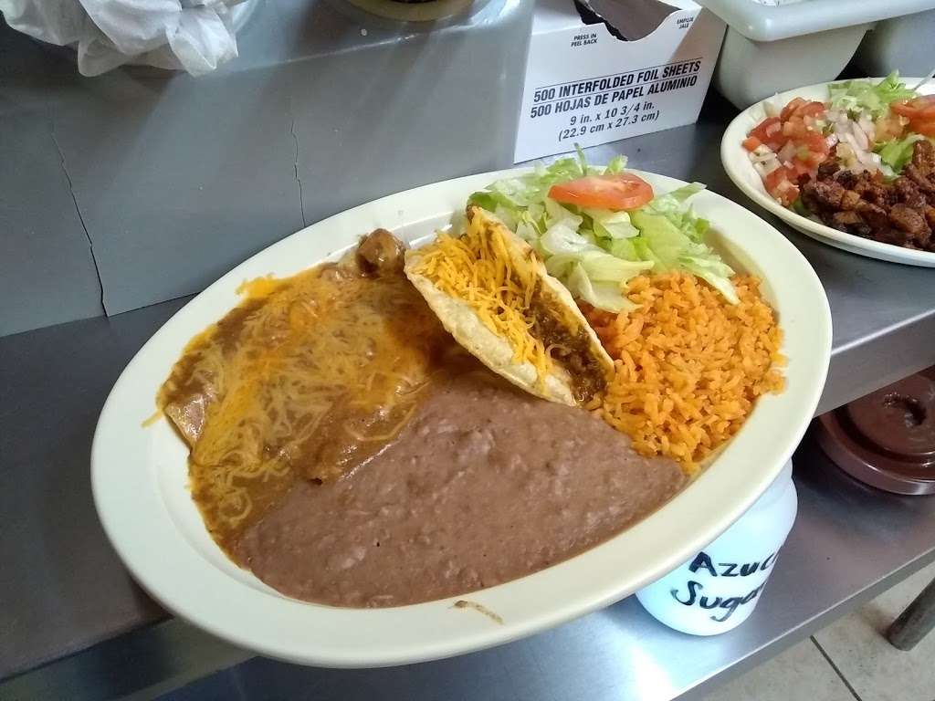 Nopal Mexican Restaurant | 1699 Rigsby Ave, San Antonio, TX 78210, USA | Phone: (210) 375-5771