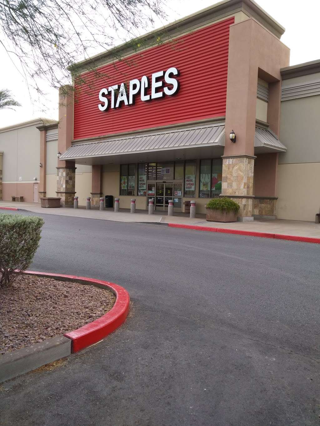 Staples | 280 W Lake Mead Pkwy, Henderson, NV 89015, USA | Phone: (702) 558-0319