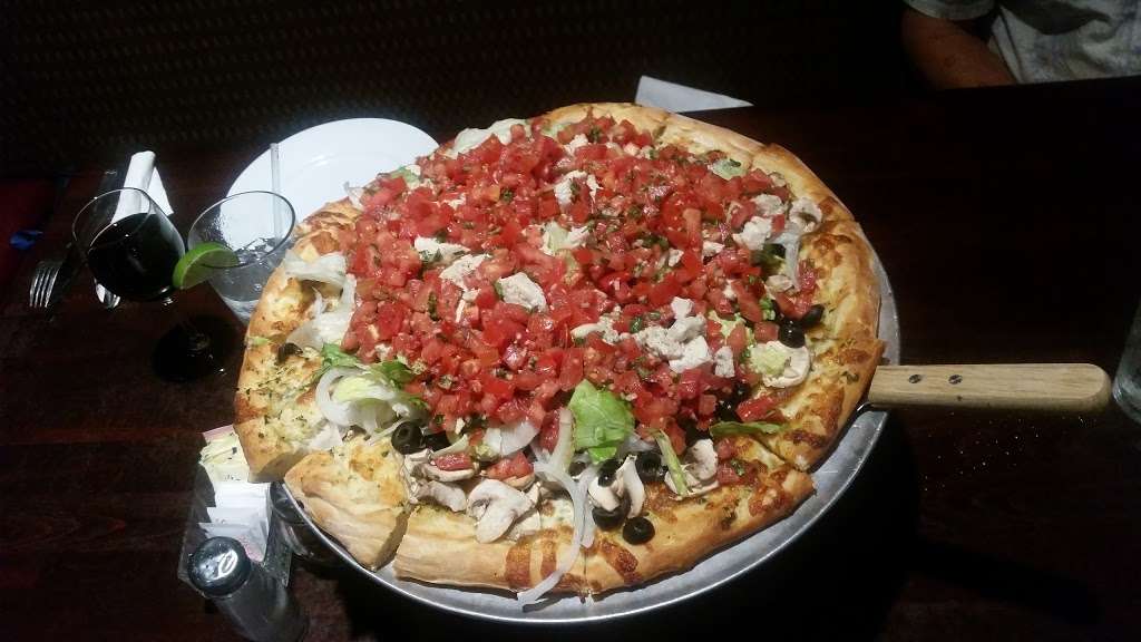 Jojos Pizza Kitchen | 6237 Pats Ranch Road, Mira Loma, CA 91752, USA | Phone: (951) 734-5656