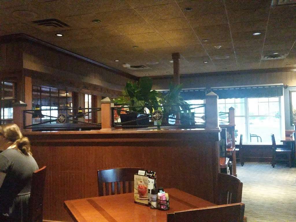 Red Lobster | 271 N Dupont Hwy, Dover, DE 19901 | Phone: (302) 734-9122