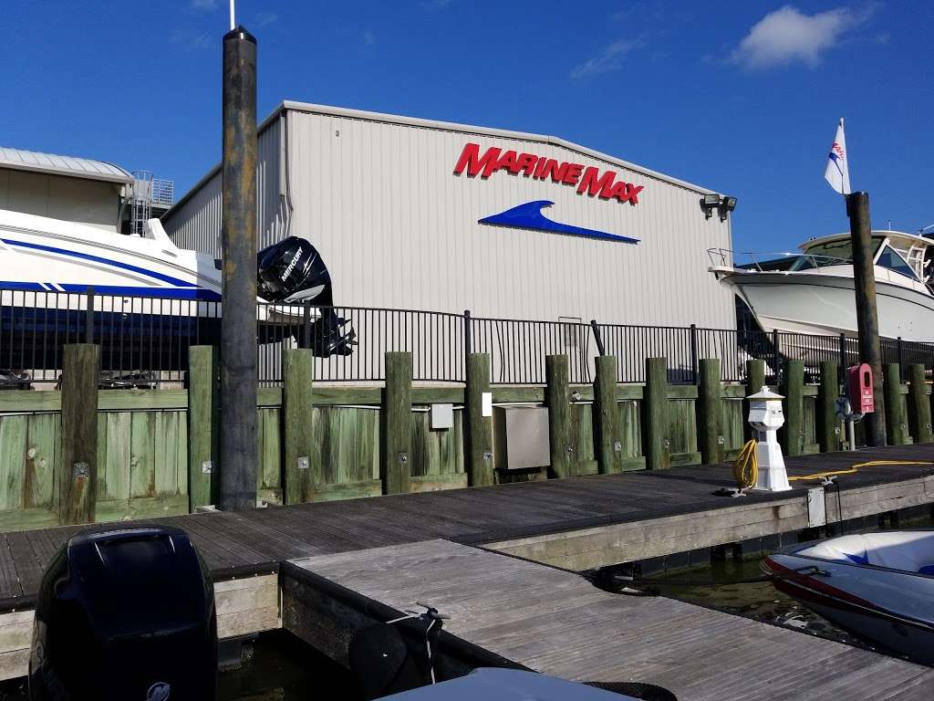 MarineMax Houston | 3001 E NASA Pkwy, Seabrook, TX 77586, USA | Phone: (281) 326-4224