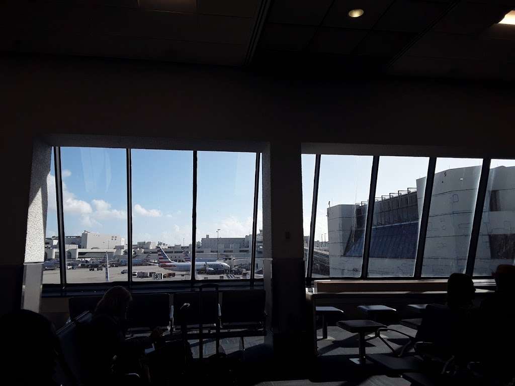 Miami Airport, (MIA) | 2100 NW 42nd Ave, Miami, FL 33126, USA