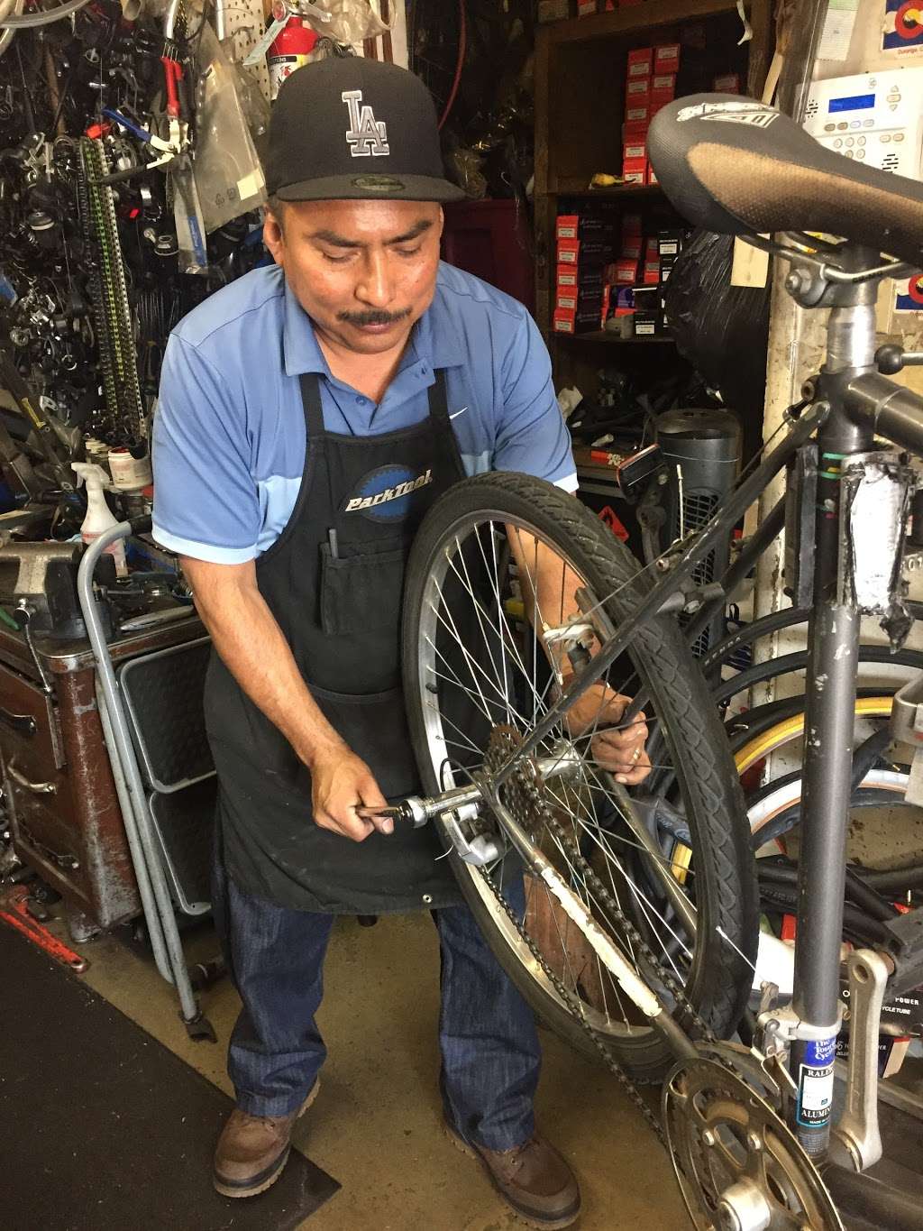 Lions Bike Shop | 1387 W 29th St, Los Angeles, CA 90007, USA | Phone: (323) 733-2791