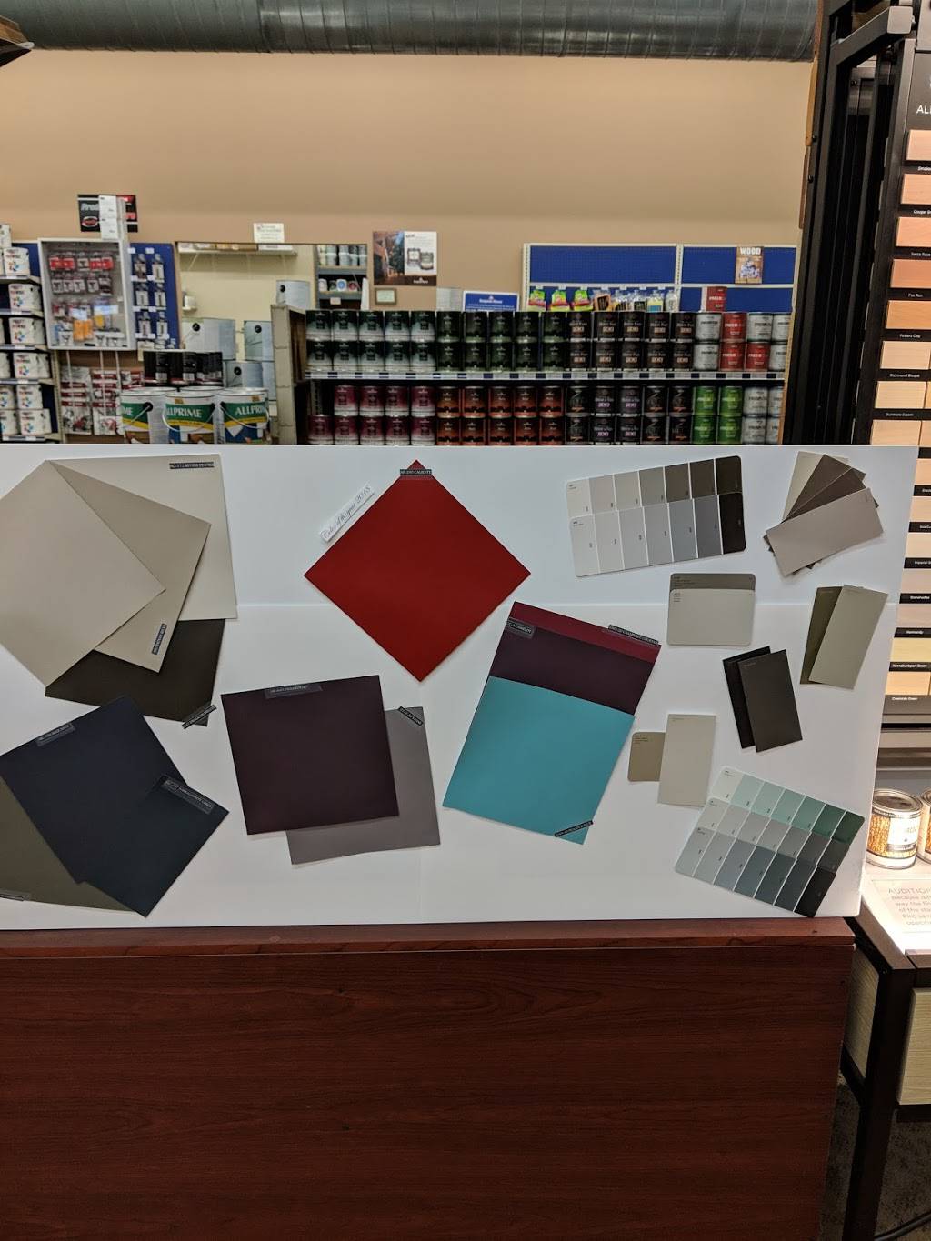 Abbott Paint & Carpet White Bear Lake | 2223 4th St, White Bear Lake, MN 55110, USA | Phone: (651) 429-3316