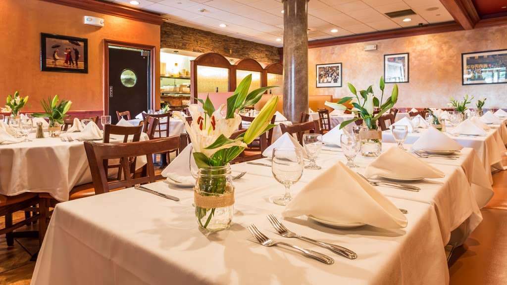 Piccolo Trattoria | 32 W Rd, Newtown, PA 18940, USA | Phone: (215) 860-4247