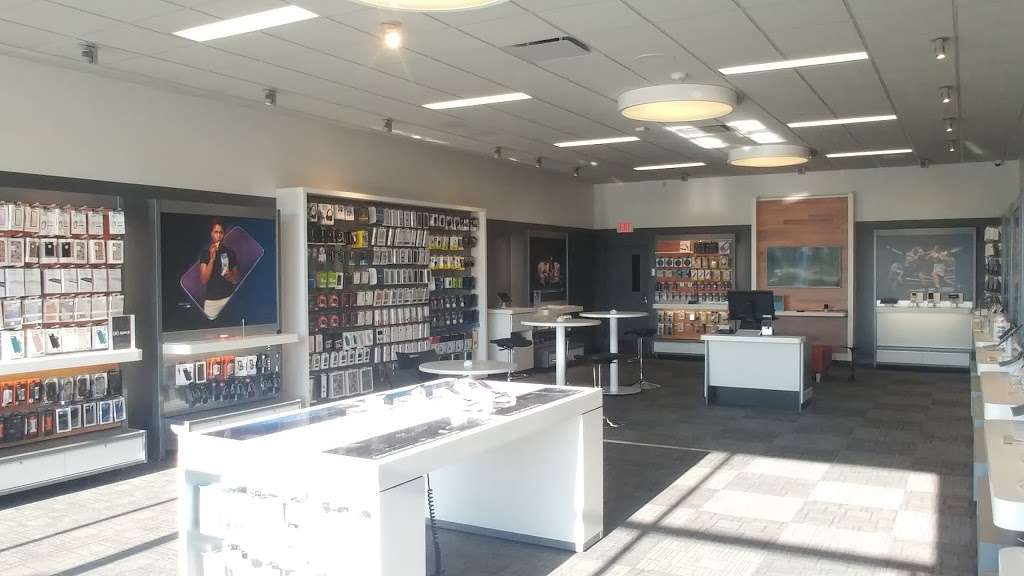 AT&T | 20923 S Western Ave, Chicago Heights, IL 60411, USA | Phone: (708) 748-2910