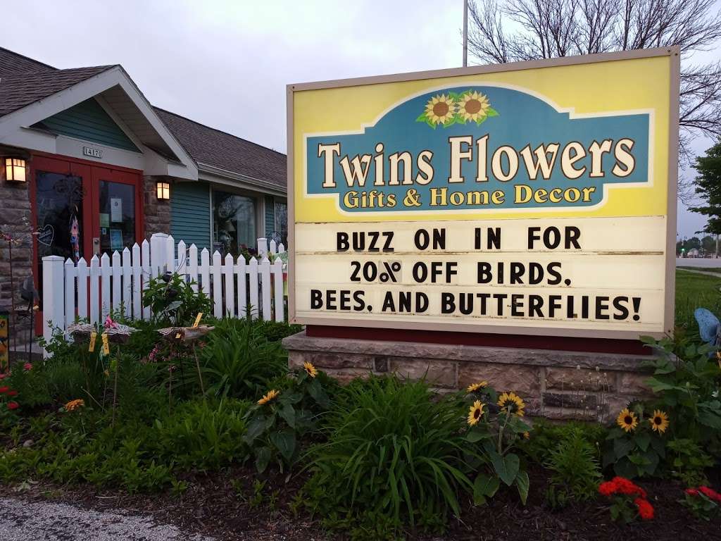 Twins Flowers & Home Decor | 14170 W National Ave, New Berlin, WI 53151, USA | Phone: (262) 796-8777