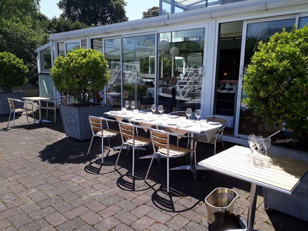 The Wharf | Manor Rd, Teddington TW11 8BG, UK | Phone: 020 8977 6333