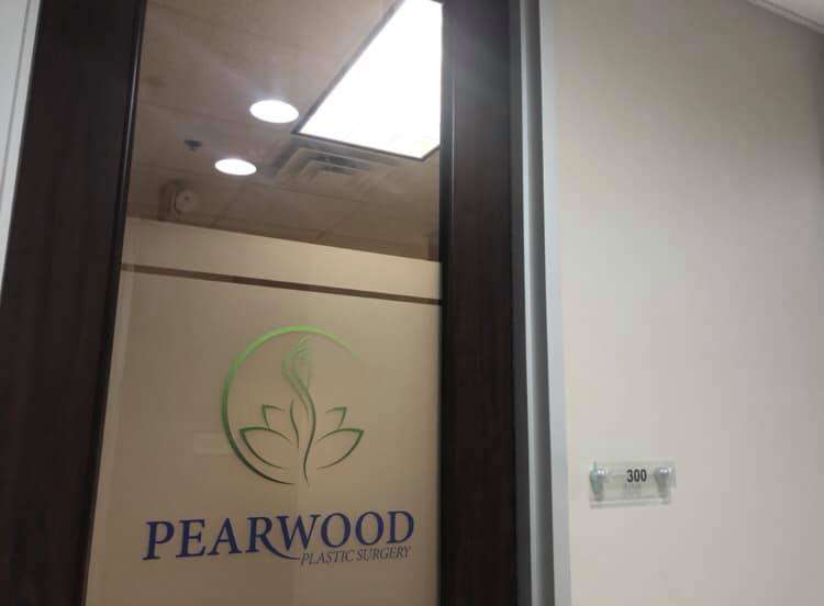 Pearwood Plastic Surgery: Kevin Murphy MD MCh. FRCS(Plast.) | 1920 Country Pl Pkwy Suite 300, Pearland, TX 77584, USA | Phone: (832) 736-8968