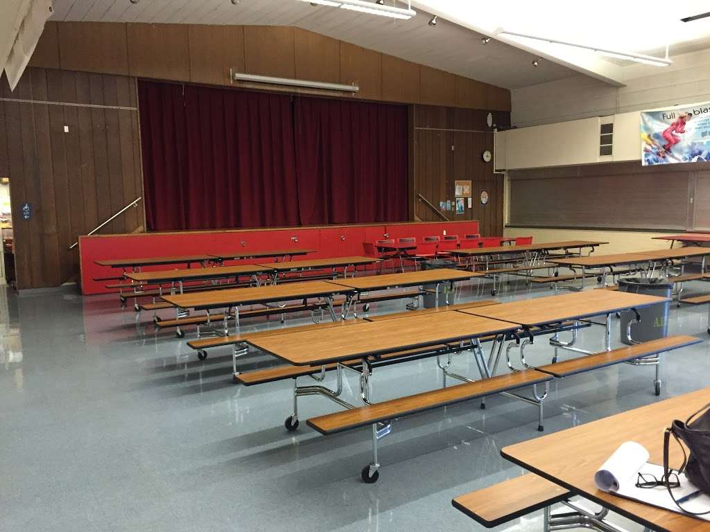 Dale Junior High School | 900 S Dale Ave, Anaheim, CA 92804, USA | Phone: (714) 220-4210