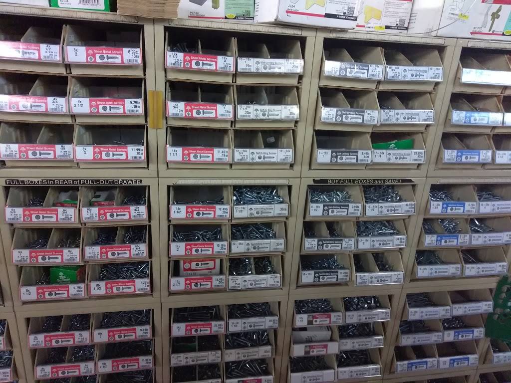 Brookstown Hardware in 4828 McClelland Dr, Baton Rouge, LA 70805, USA