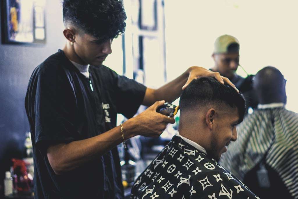 Fade Fellas Barber Shop | 2550 E Trinity Mills Rd Suite #122, Carrollton, TX 75006 | Phone: (469) 900-8118