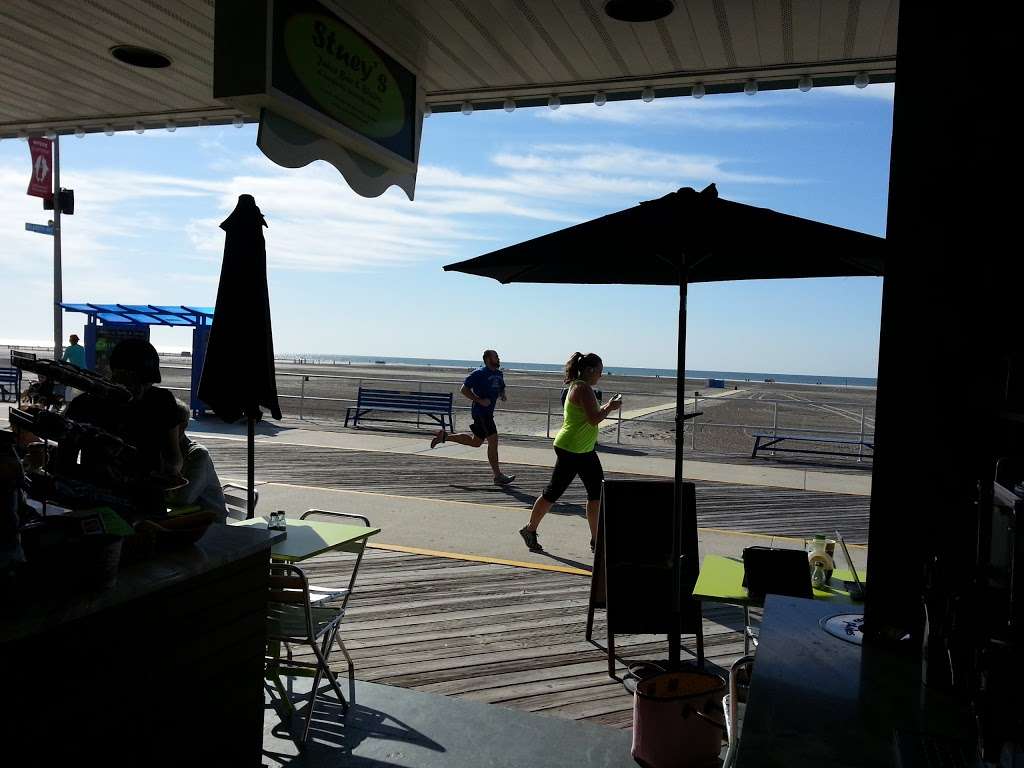 Ocean View Grill | 5302 Boardwalk, Wildwood, NJ 08260 | Phone: (609) 522-4440