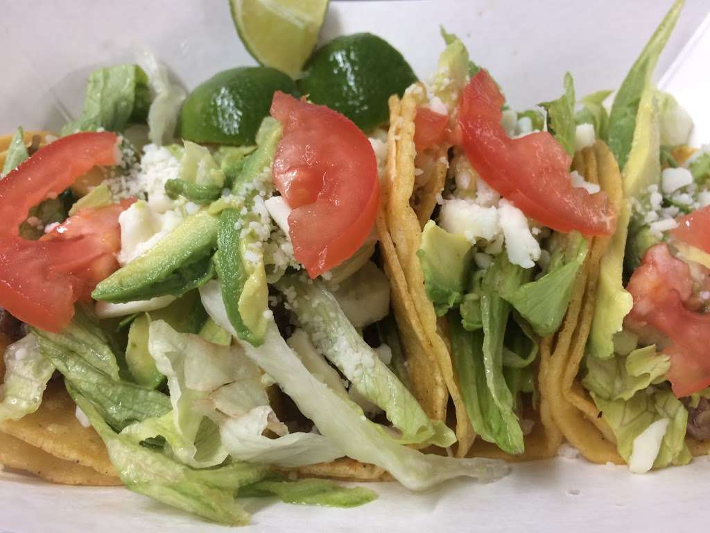 Tacos Yoyo | 10513 Airline Dr, Houston, TX 77037, USA | Phone: (281) 999-2929