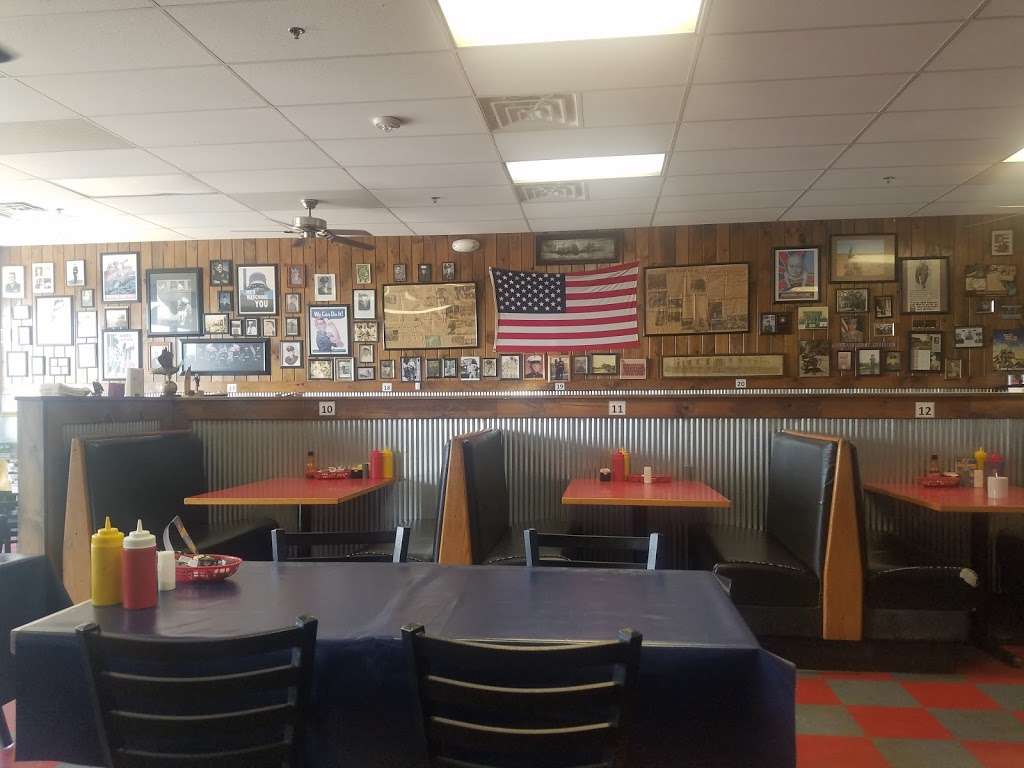 Lucilles Diner | 1286 W Amity St, Louisburg, KS 66053 | Phone: (913) 837-5330