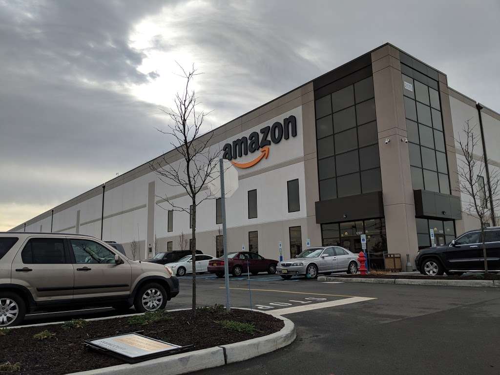 Amazon Fulfillment Center (LGA9) | 2170 NJ-27, Edison, NJ 08817, USA