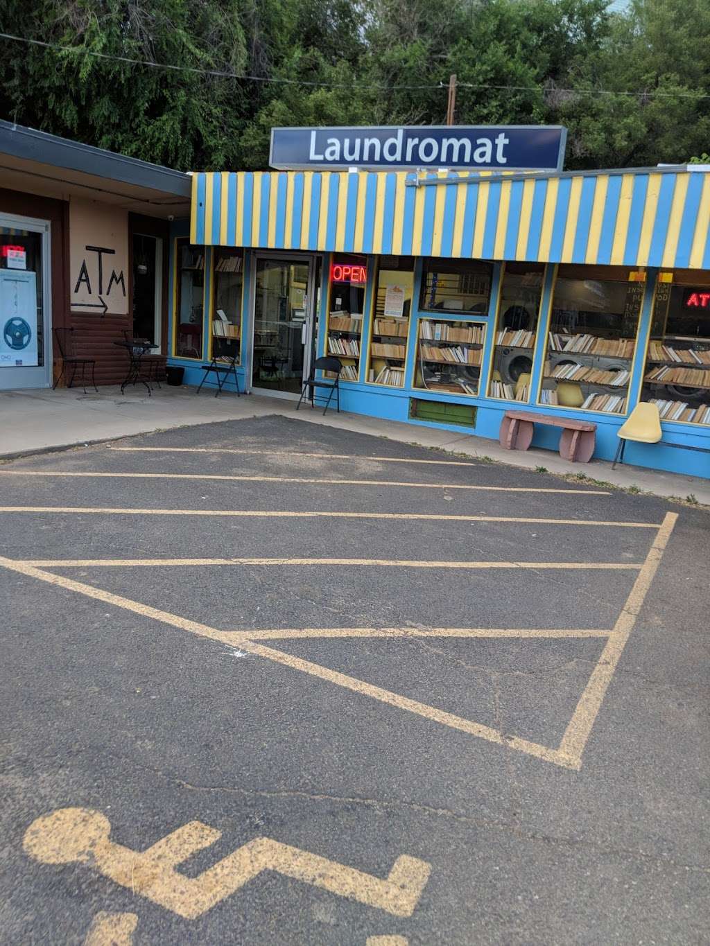 Laundromat | 138 Main St, Lyons, CO 80540, USA