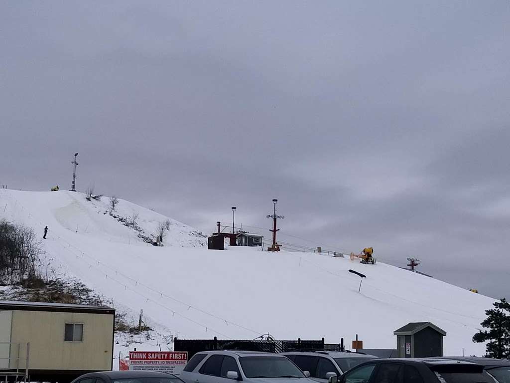 The Rock Snowpark | 7900B Crystal Ridge Rd, Franklin, WI 53132, USA | Phone: (414) 235-8818