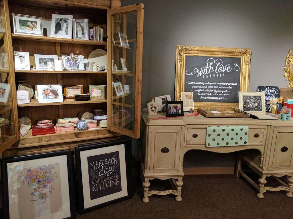 With Love Paperie | 209 Liberty St, Morris, IL 60450, USA | Phone: (815) 710-5071