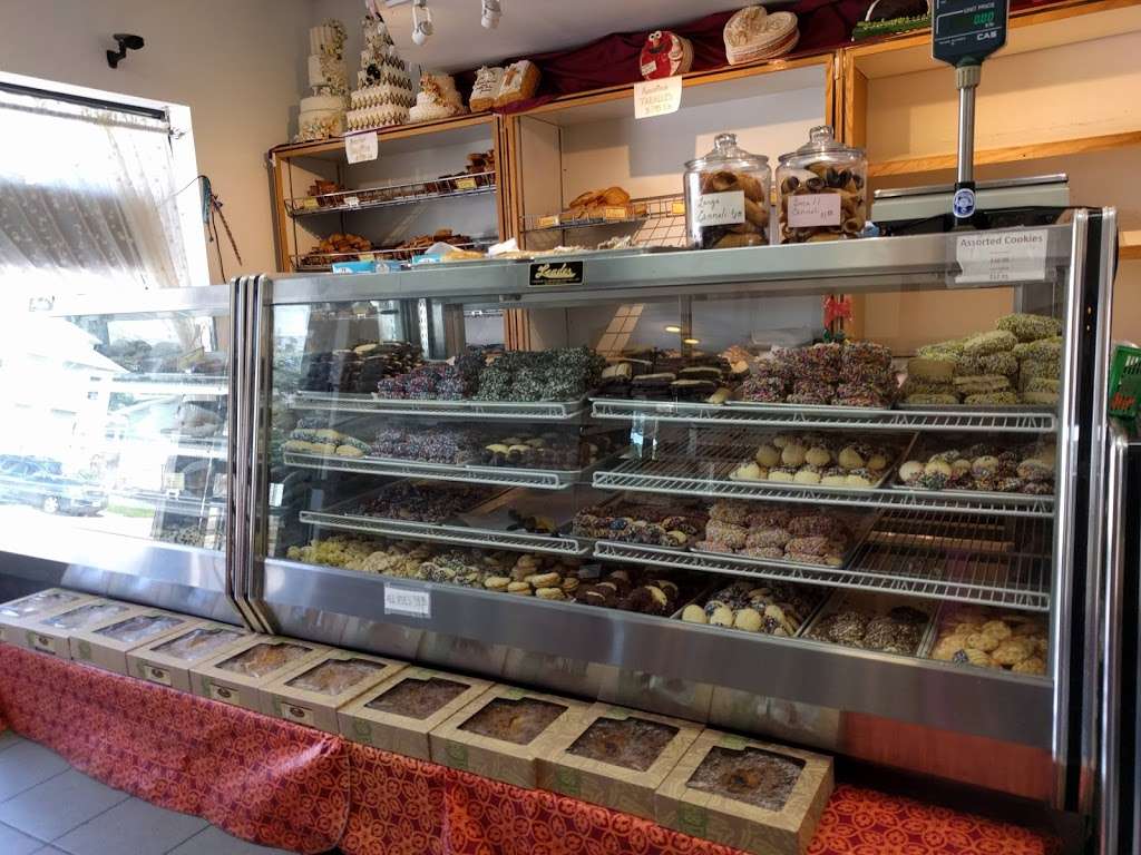 Muheisen Bakery LLC | 217 W Washington Ave #8, Washington, NJ 07882, USA | Phone: (908) 689-4100