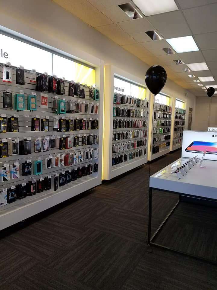 Sprint Store | 4135 Cheshire Station Plaza, Woodbridge, VA 22193 | Phone: (571) 402-6360