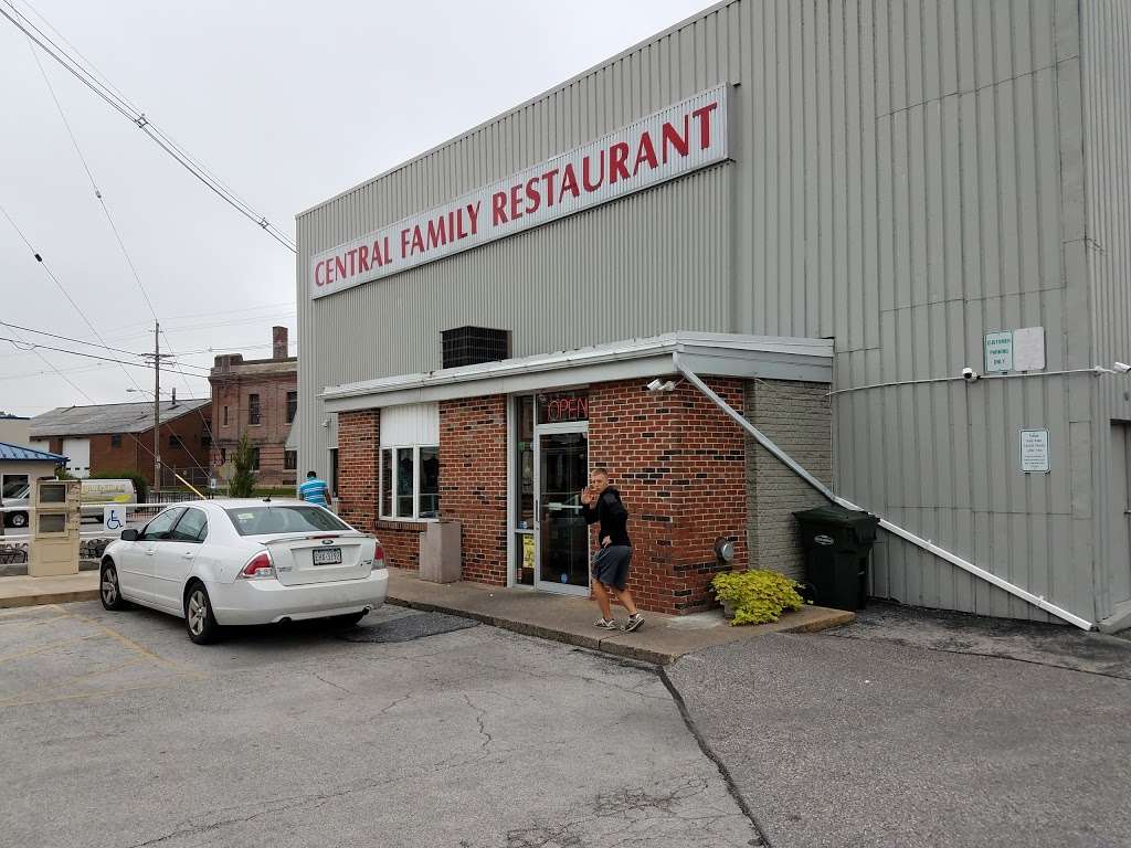 Central Family Restaurant | 400 N George St, York, PA 17401, USA | Phone: (717) 845-4478