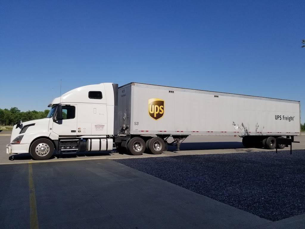 UPS Northeast Logistics Center | 52 Pettengill Rd, Londonderry, NH 03053, USA | Phone: (800) 742-5877
